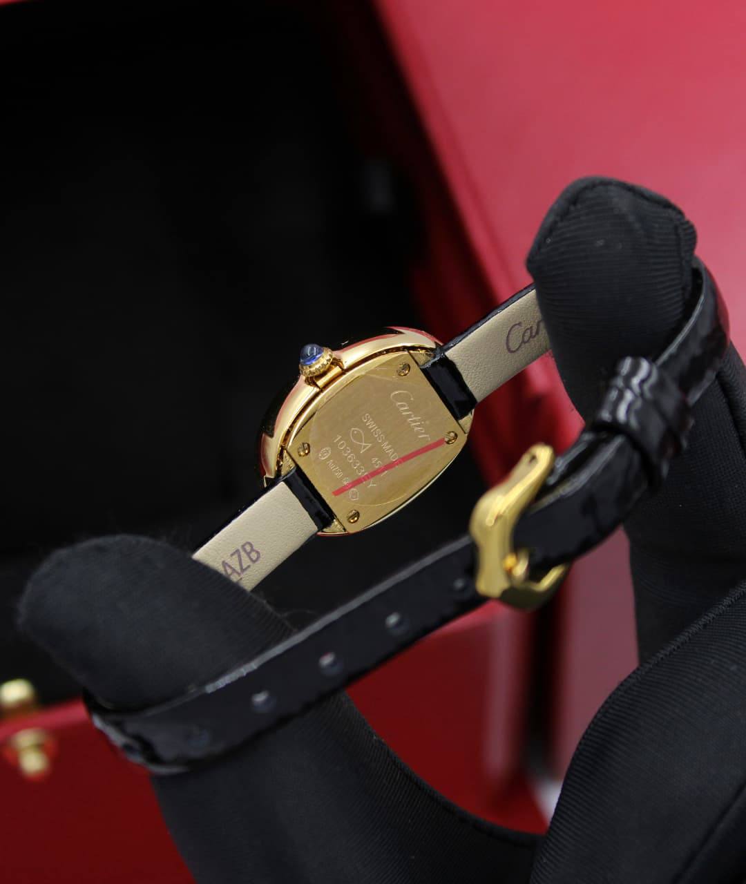 CARTIER BAIGNOIRE WOMEN MINI SIZE BATTERY

350 dhs🌺

Zain58
♥️♥️♥️