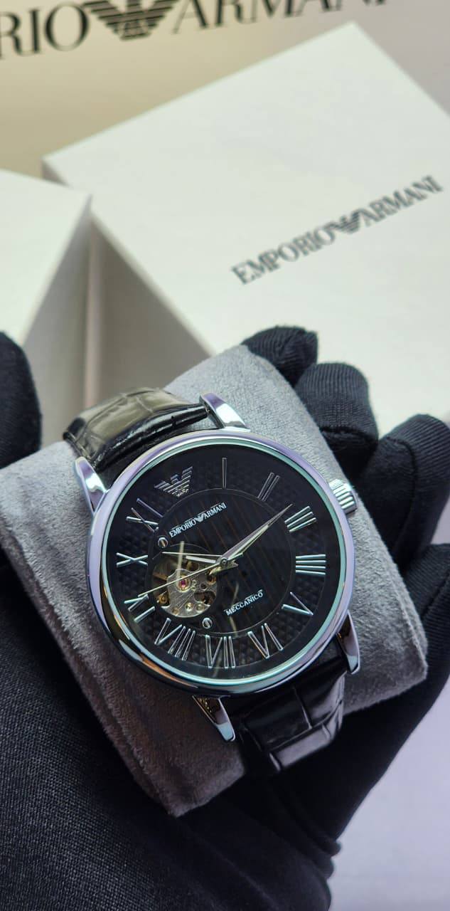 Armani watch for men 
good quality
105 dhs🪙💕

Zain59
♥️♥️♥️