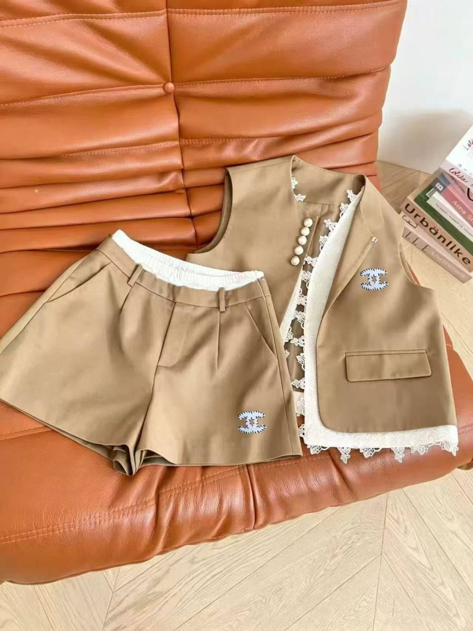 *New collections*                                                
CHANEL
*Super Master quality*
*Sizes: S M L XL* 
450 dhs✅

Zain308
♥️♥️♥️