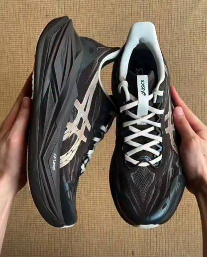 ASICS × Blacktoes 
SUPERBLAST 3 , 
40 to 45 ‏

230 dhs

Zain196
♥️♥️♥️
