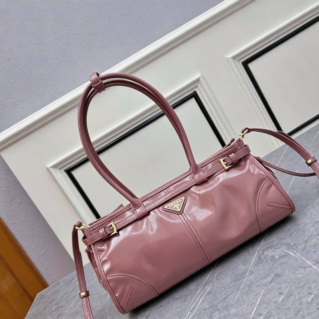 PRADA 
COPY ONE 
210 dhs✅

Zain295
♥️♥️♥️