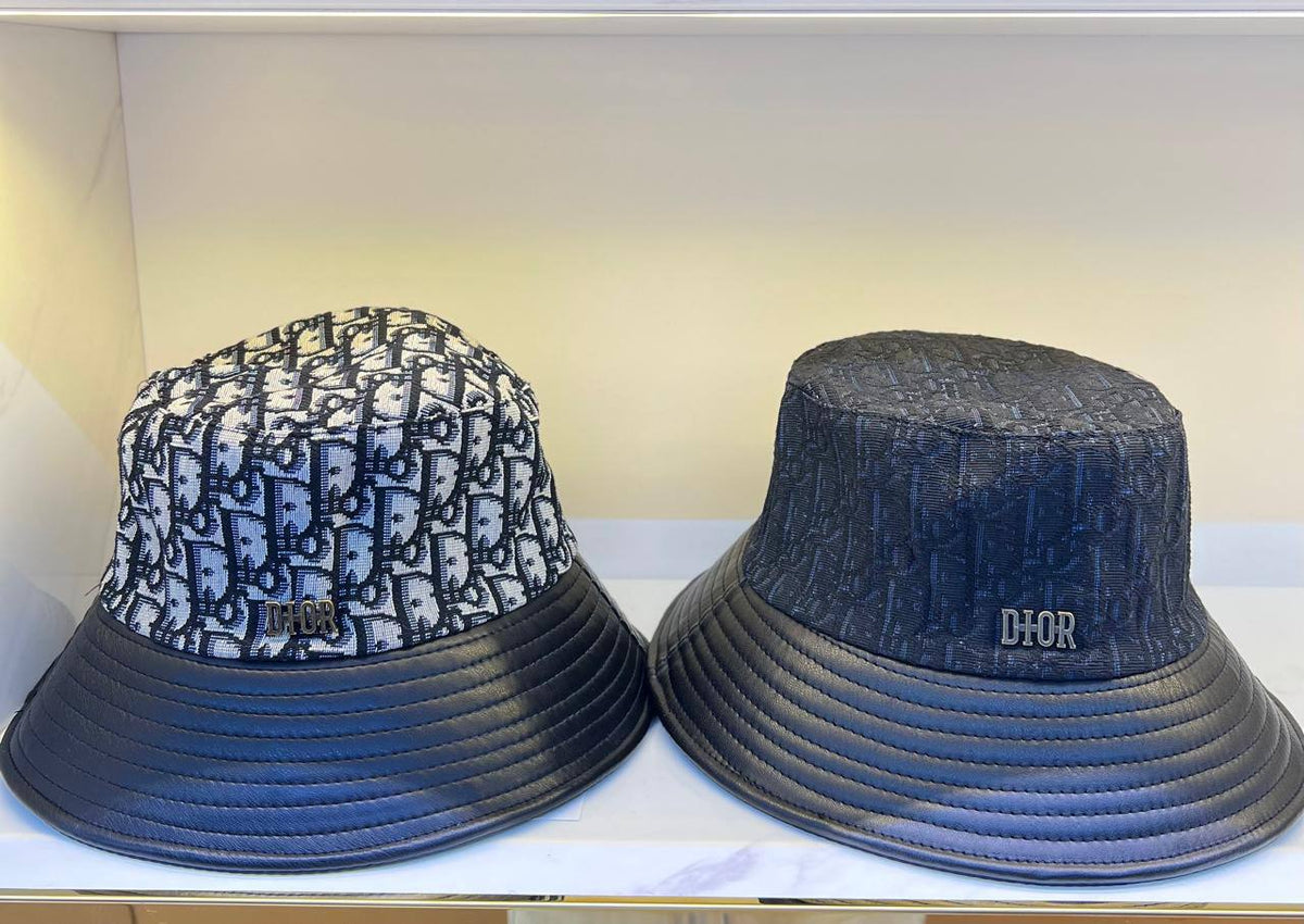 BUCKET HAT 

FREE SIZE 
70 dhs🇦🇪🇦🇪🇦🇪

Zain88
♥️♥️♥️