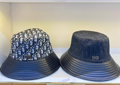 BUCKET HAT 

FREE SIZE 
70 dhs🇦🇪🇦🇪🇦🇪

Zain88
♥️♥️♥️