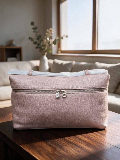 LORO PIANA

Best quality
 with box
95 dhs🇦🇪🇦🇪

size 27CM

Zain290
♥️♥️♥️