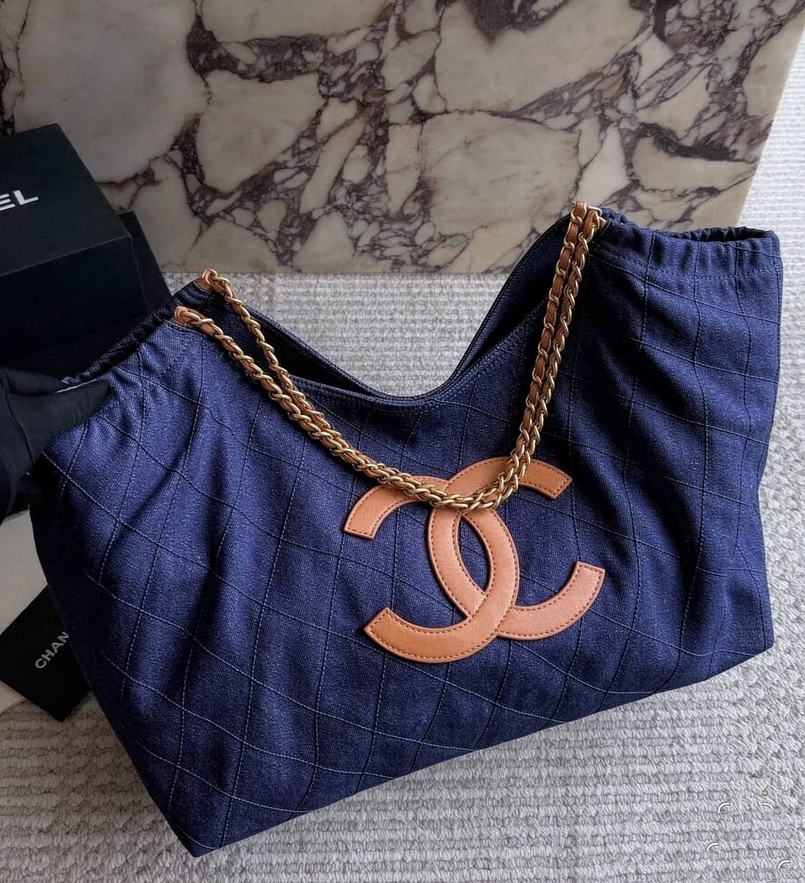 CHANEL NEW CAME BIG SIZE COPY ONE 
210 dhs🇦🇪🇦🇪

Zain295
♥️♥️♥️