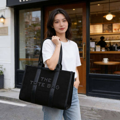 MARC JACOBS 
THE TOTE BAG BIG SIZE NEW CAME HIGH QUALITY 
125 dhs🪙🌨️

Zain39
♥️♥️♥️