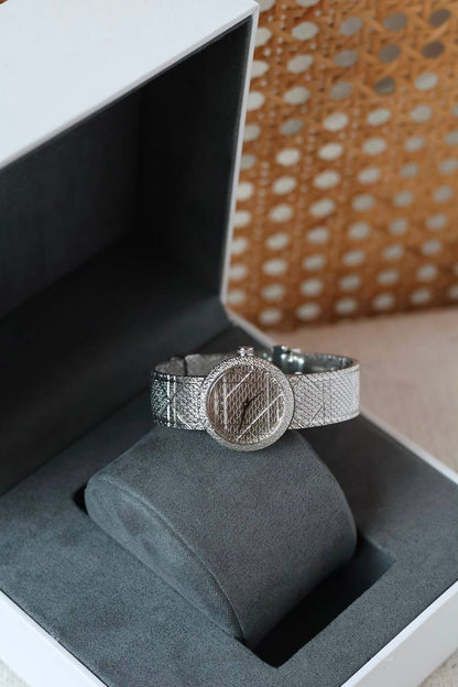 Dior 👒
La D de Dior Satine
25mm
Quartz 🔋
vip ♥️
For Price 👇 WhatsApp✅
0568585901 
0507557372
0552275751 Owner Zain 👌

Zain236
♥️♥️♥️