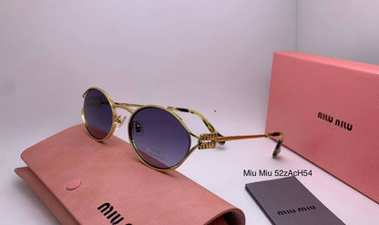 Miu Miu
Master 
180 dhs🇦🇪

Zain126
♥️♥️♥️