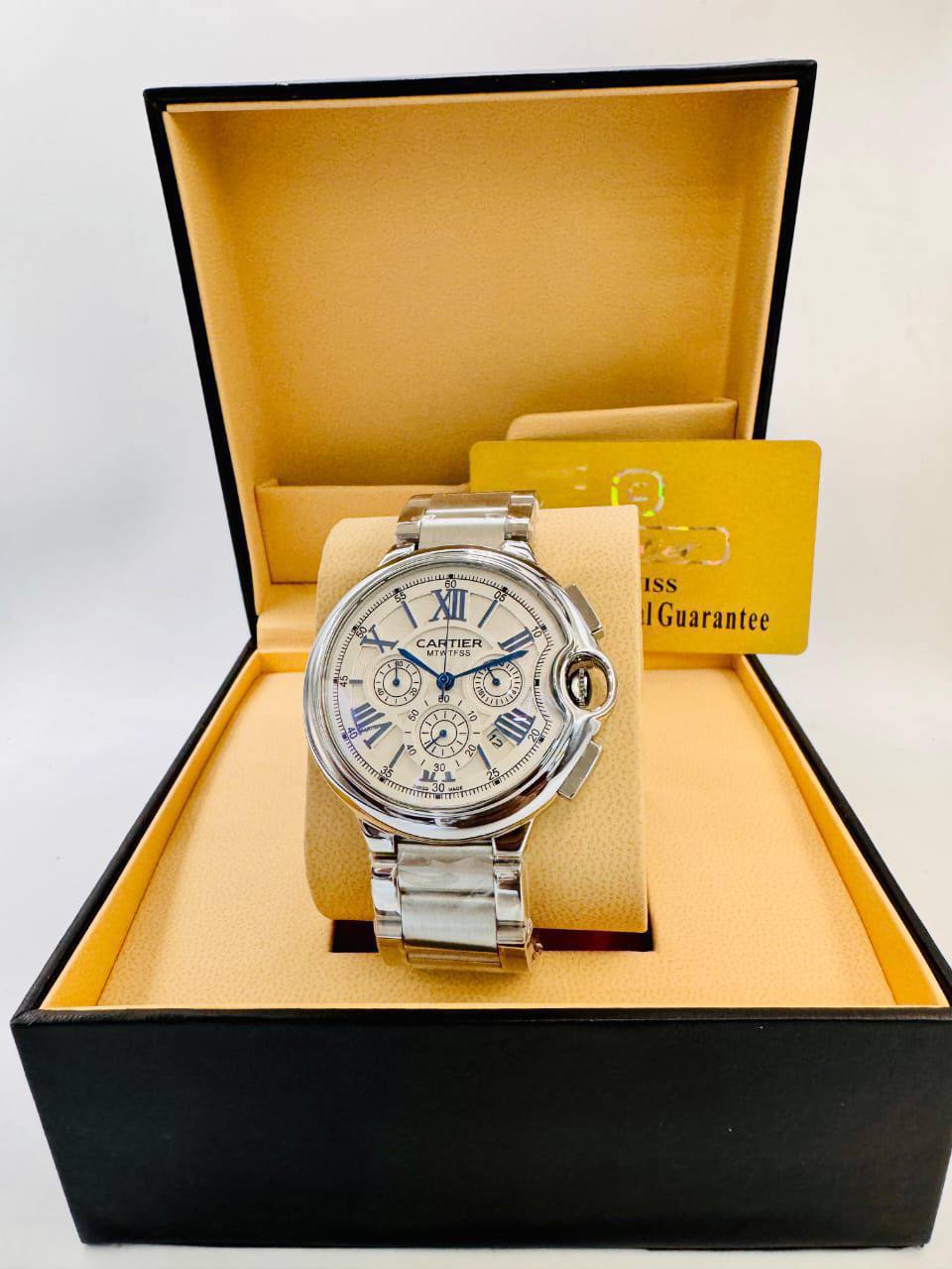 Cartier Men 
90 dhs🪙🌨️

Zain08
♥️♥️♥️