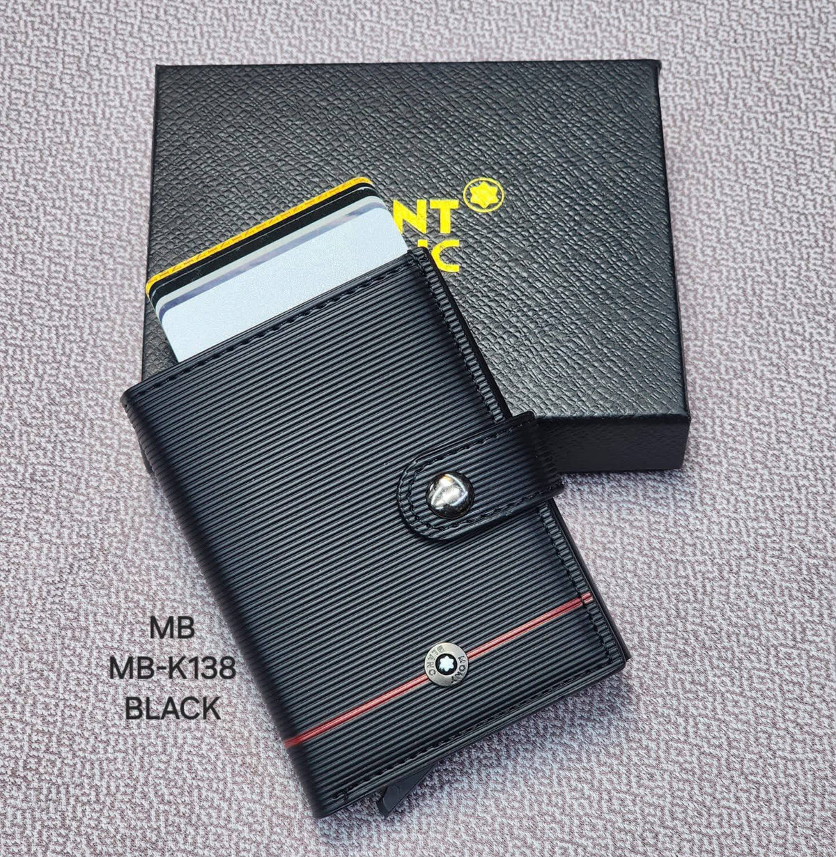 Wallets

Good quality 
70 dhs🇦🇪🇦🇪

Zain182
♥️♥️♥️