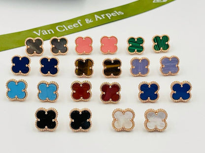 VCA 
EARRING 💫✨
WITH BOX AND PAPER BAG🛍️🎁 
50 DHS🇦🇪🇦🇪 
GOLD ROSE GOLD SILVER AVAILABLE

Zain89
♥️♥️♥️