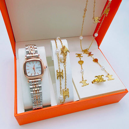 Watches boxes
Chanel
Dior
Gucci
LV

With box 
90 dhs🇦🇪🇦🇪

Zain45 
♥️♥️♥️