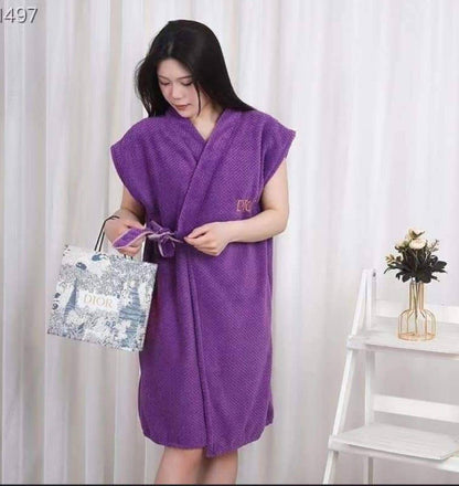 New collections                                             
Towel

good  quality  ✅

Sizes: free size

115 dhs🇦🇪🇦🇪

Zain231
♥️♥️♥️