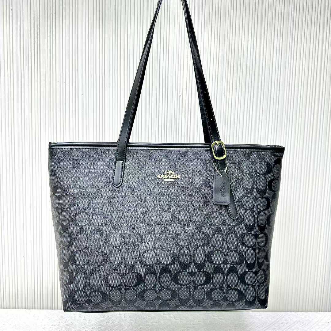 Coach
75 dhs✅

Zain232
♥️♥️♥️