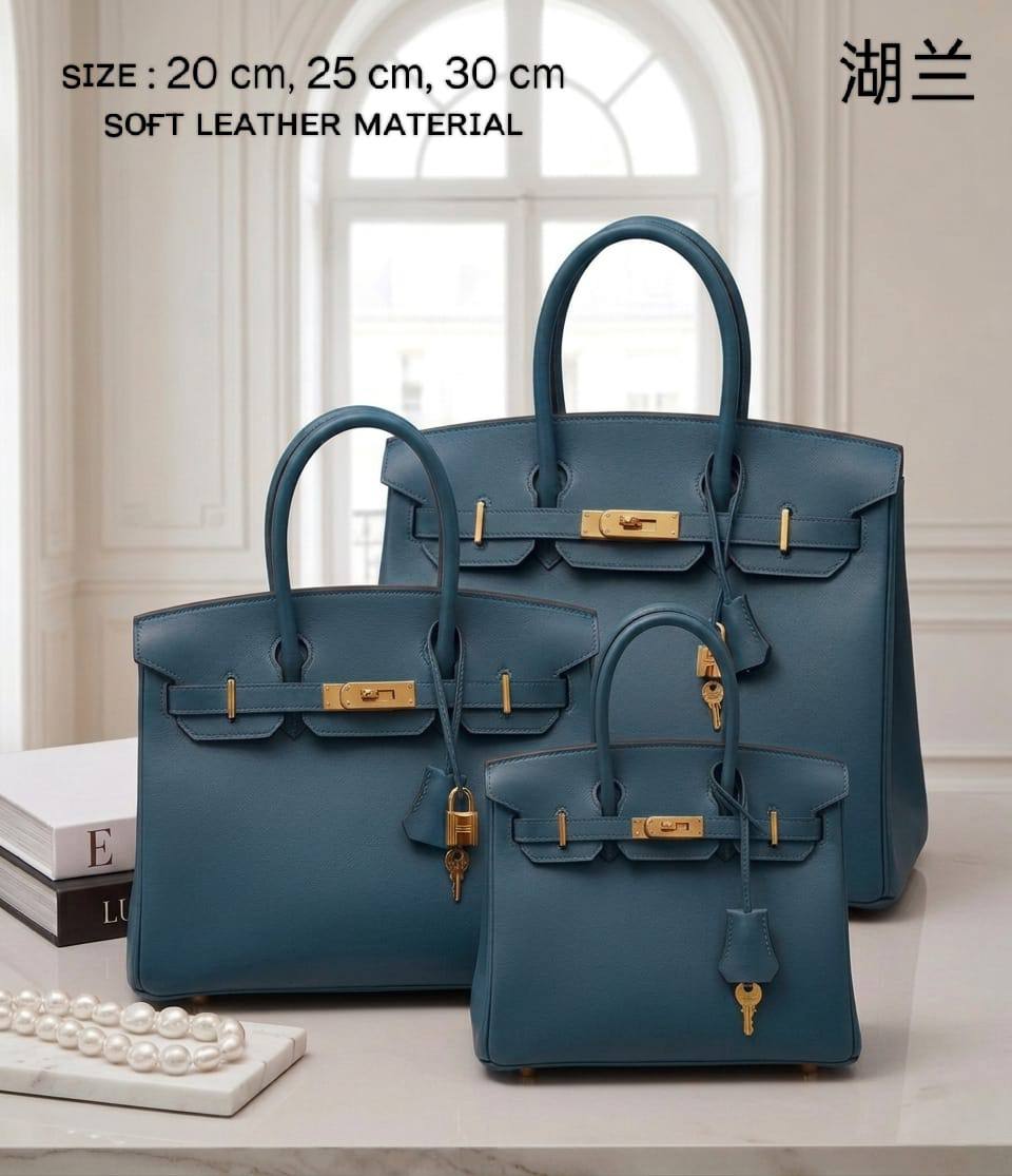 HERMES ʙɪʀᴋɪɴ
sᴏғᴛ ʟᴇᴀᴛʜᴇʀ ᴍᴀᴛᴇʀɪᴀʟ
ɢᴏʟᴅ ʜᴀʀᴅᴡᴀʀᴇ
ᴡɪᴛʜ ʟᴏɴɢ ʙᴇʟᴛ sᴛʀᴀᴘ

sɪᴢᴇ 20 ᴄm Pʀɪᴄᴇ : *100 ᴅʜs* 

sɪᴢᴇ 25 cm Pʀɪᴄᴇ : *110 ᴅʜs* 

sɪᴢᴇ 30 cm Price : *120 ᴅʜs*

Zain31
♥️♥️♥️