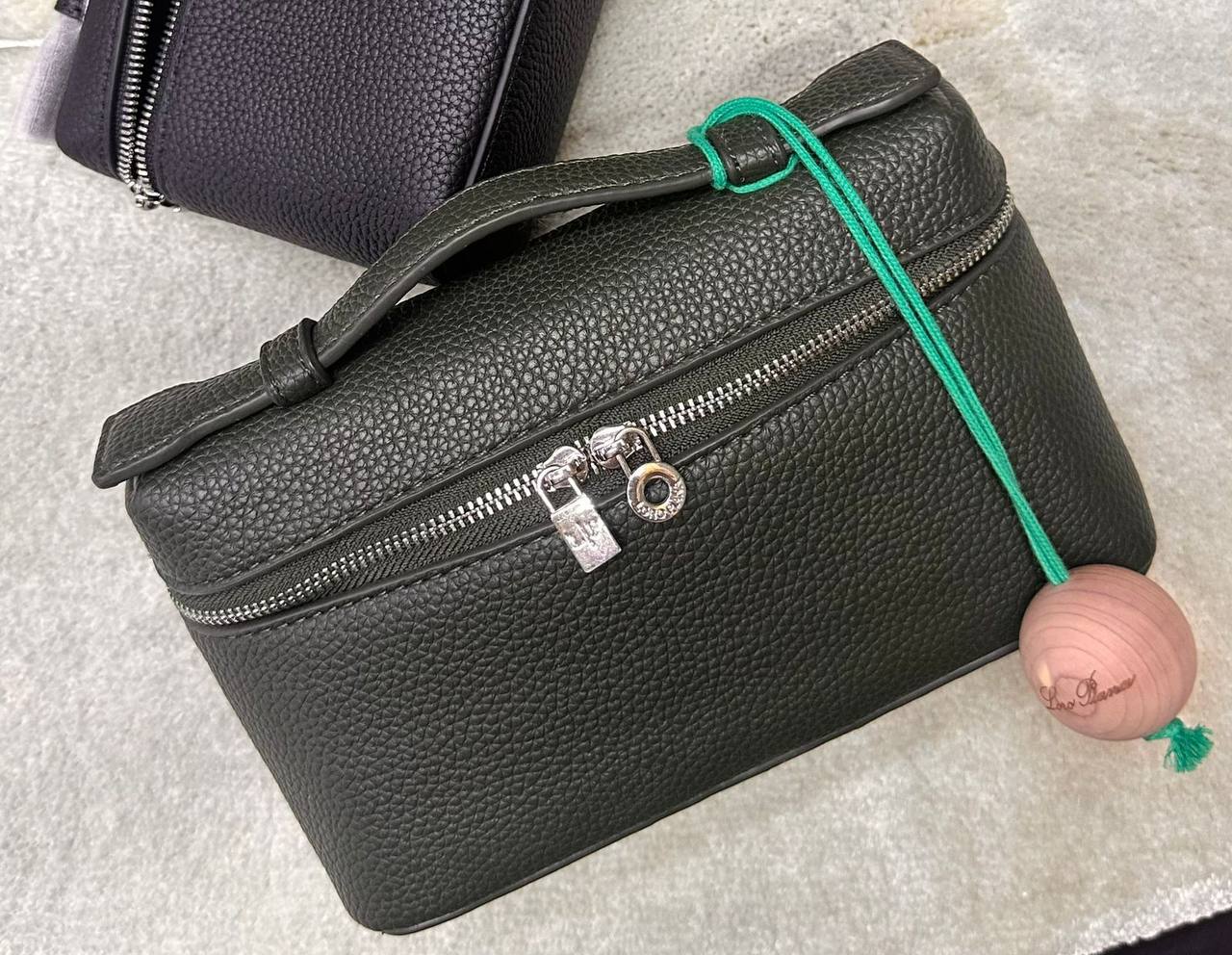 Loro Piana 
Master++++
For Price 👇 WTSP Text Zain 0568585901

Zain192
♥️♥️♥️