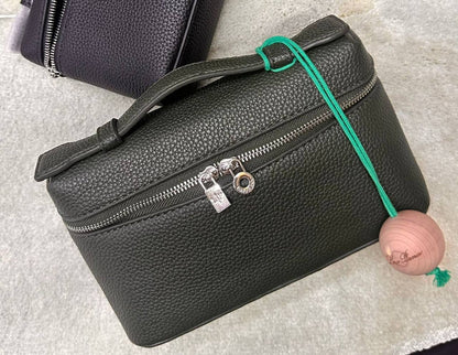 Loro Piana 
Master++++
For Price 👇 WTSP Text Zain 0568585901

Zain192
♥️♥️♥️