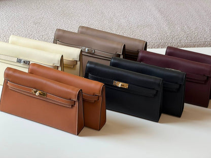 Hermes

 elan 27cm💥Master quality ✅with box📦

380 dhs✅

Zain52
♥️♥️♥️