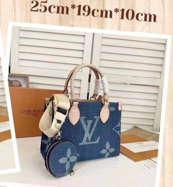 LOUIS VUITTON ,

all are very good quality 

100 dhs🇦🇪🇦🇪

Zain295
♥️♥️♥️