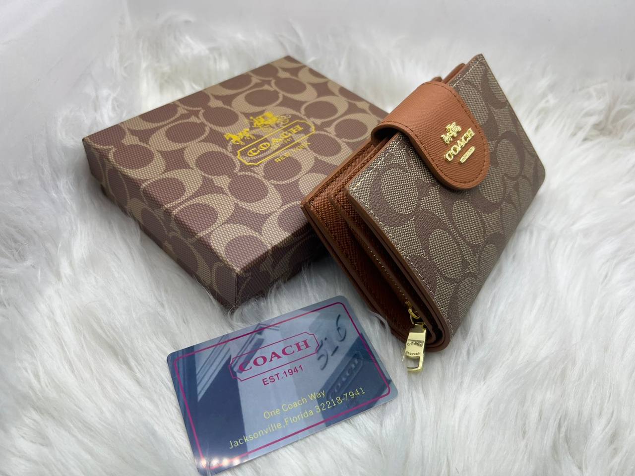 Wallets
60 dhs✅

Zain182
♥️♥️♥️