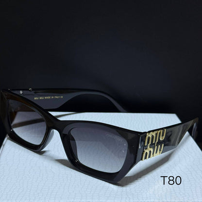 *Sunglasses 🕶️*
Copy one❣️
good quality 💯
With master box 🗃️ 
50 dhs🗽

Zain216
♥️♥️♥️