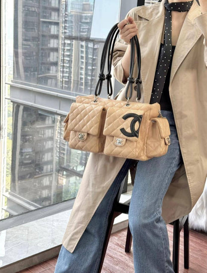 CHANEL 
HIGH QUALITY
130 dhs💓

Zain17
♥️♥️♥️