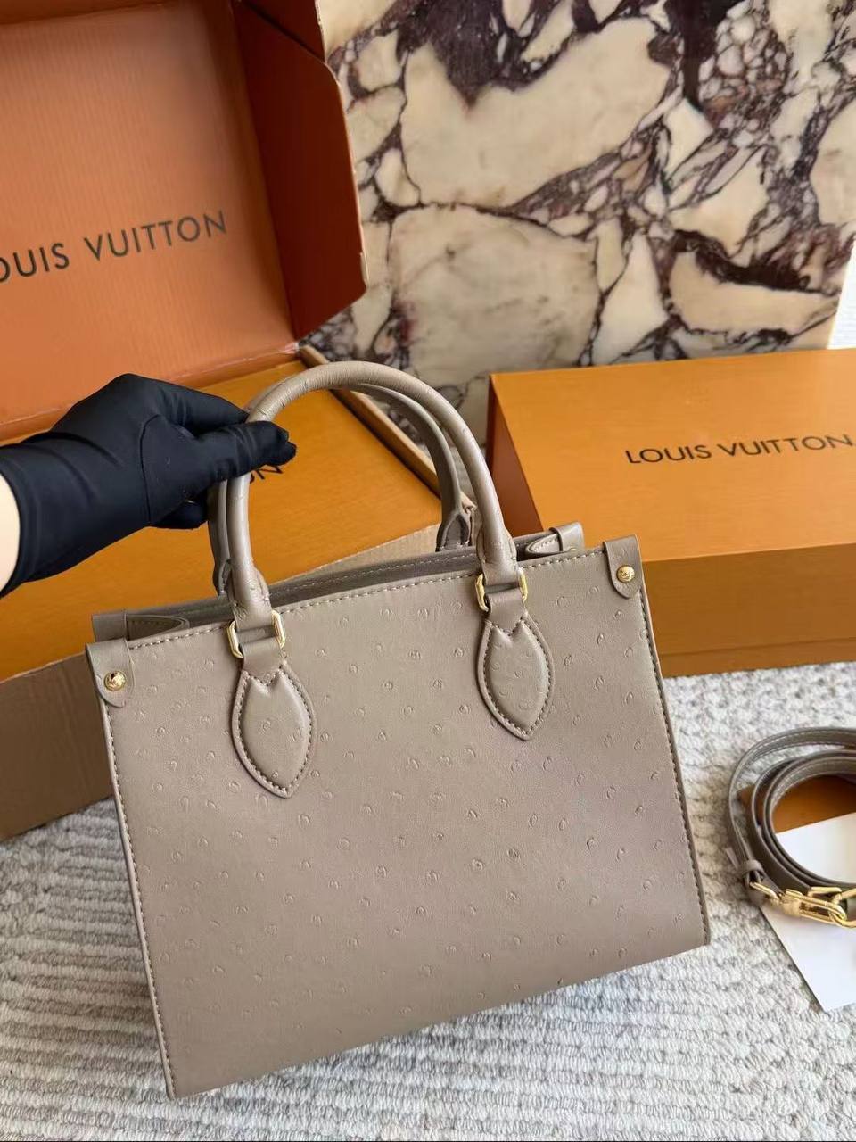 LV
Master🌺🌺
290 dhs✅

Zain228
♥️♥️♥️