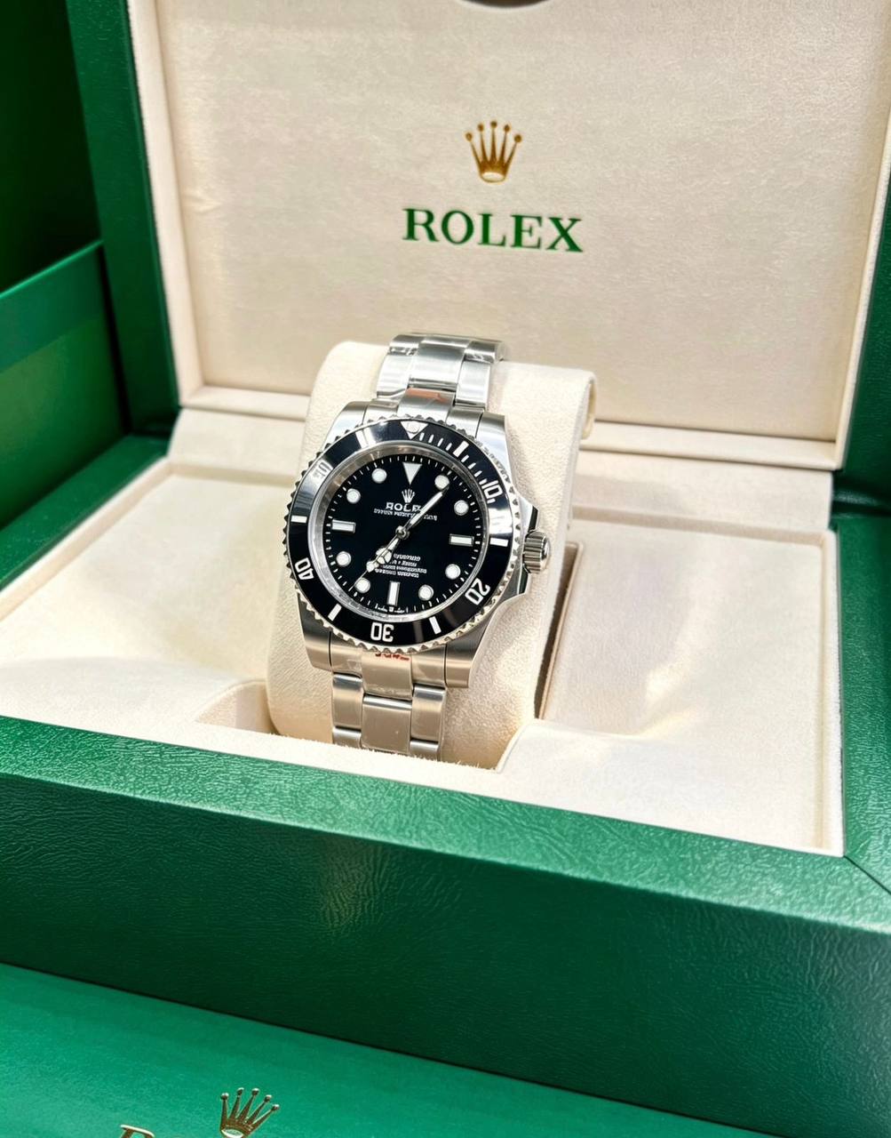 Rolex
Automatic   
190 dhs✅

Zain85
♥️♥️♥️