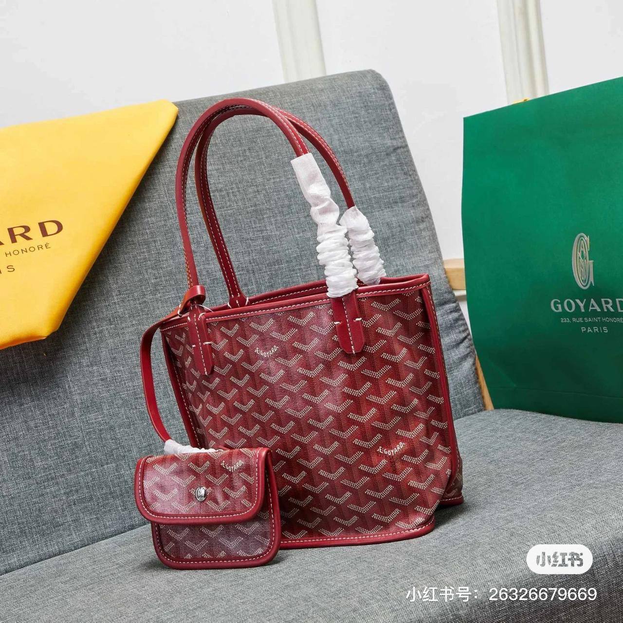 Goyard
30 cm
65 dhs🇦🇪

Zain17
♥️♥️♥️