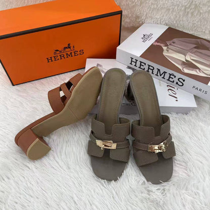 Hermes

60 dhs💓

Zain232
♥️♥️♥️