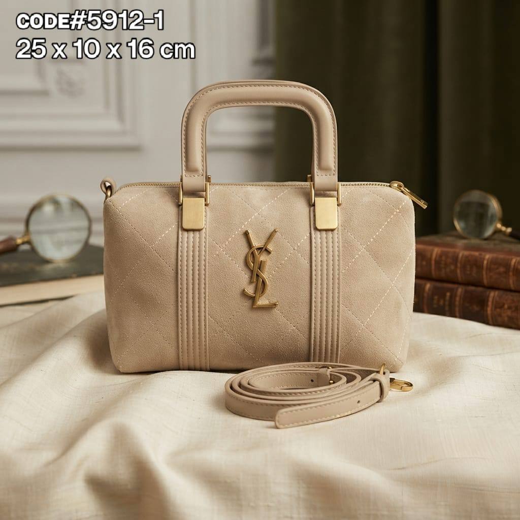 YSL  - Yves Saint Laurant
ᴛᴏᴘ ʜᴀɴᴅʟᴇ sᴘᴇᴇᴅʏ
sᴜᴇᴅᴇ & ʟᴇᴀᴛʜᴇʀ ᴍᴀᴛᴇʀɪᴀʟ
ɢᴏʟᴅ ʜᴀʀᴅᴡᴀʀᴇ
ᴡɪᴛʜ ʟᴏɴɢ ʙᴇʟᴛ sᴛʀᴀᴘ
sɪᴢᴇ: 25 cm

85 dhs🇦🇪🇦🇪

Zain31
♥️♥️♥️