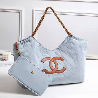 Chanel

150 dhs🇦🇪🇦🇪

Zain143
♥️♥️♥️