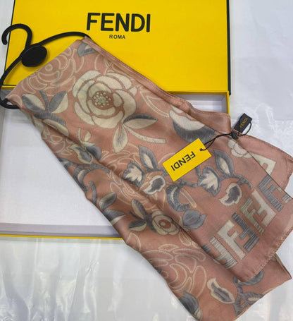 Hermes
Silk scarf 
40 dhs✅
55 dhs✅ 

with box🎁🎁🎁

Zain93
♥️♥️♥️