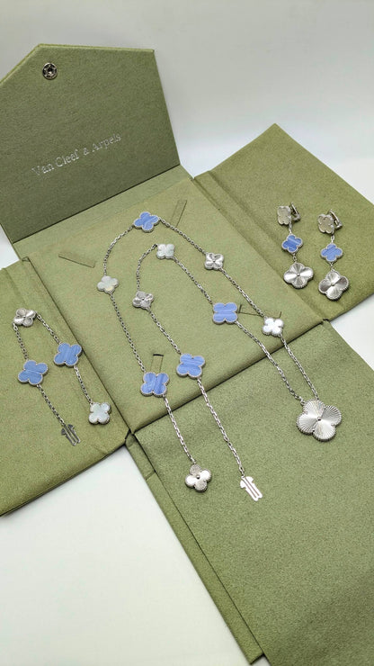 VCA Set
*Master Quality* 
*Necklace, Earrings & Bracelet*
380 dhs✅ with Good Box 🎁 
470 dhs✅ with Master Box 🎁

Zain210
♥️♥️♥️