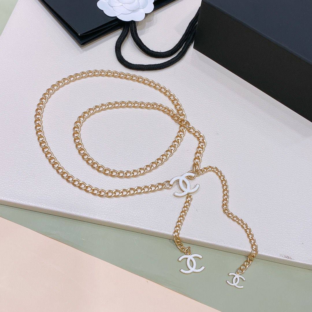 CHANEL - GUCCI
💙*SUPER MASTER QUALITY*💙
💙*ORIGINAL PACKAGING*💙
380 dhs🌺

Zain281
♥️♥️♥️