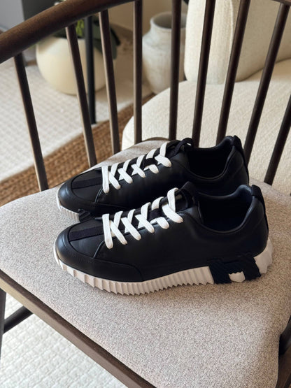 Hermes sneaker

Vip Quality

Size: 40 to 47
500 dhs🇦🇪🇦🇪

Zain185
♥️♥️♥️
