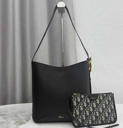 DIOR ✨💕✨
💯
SuperMaster Quality 🔥🔥
Available Now ❤️❤️❤️
For Price 👇 WhatsApp✅
0568585901 
0507557372
0552275751 Owner Zain 👌

Zain121
♥️♥️♥️