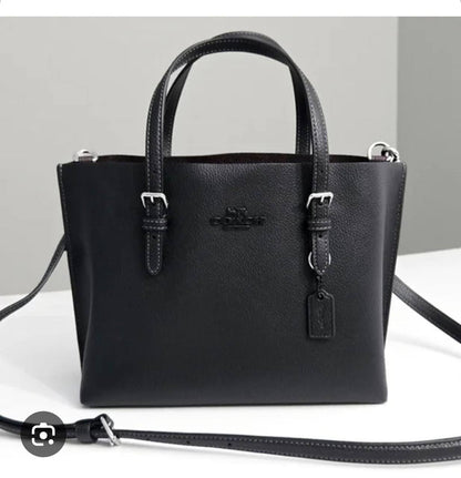 COACH 
95 dhs🪙🌨️
SIZE 25 CM 

With BOX
🎁🎁🎁

Zain200
♥️♥️♥️