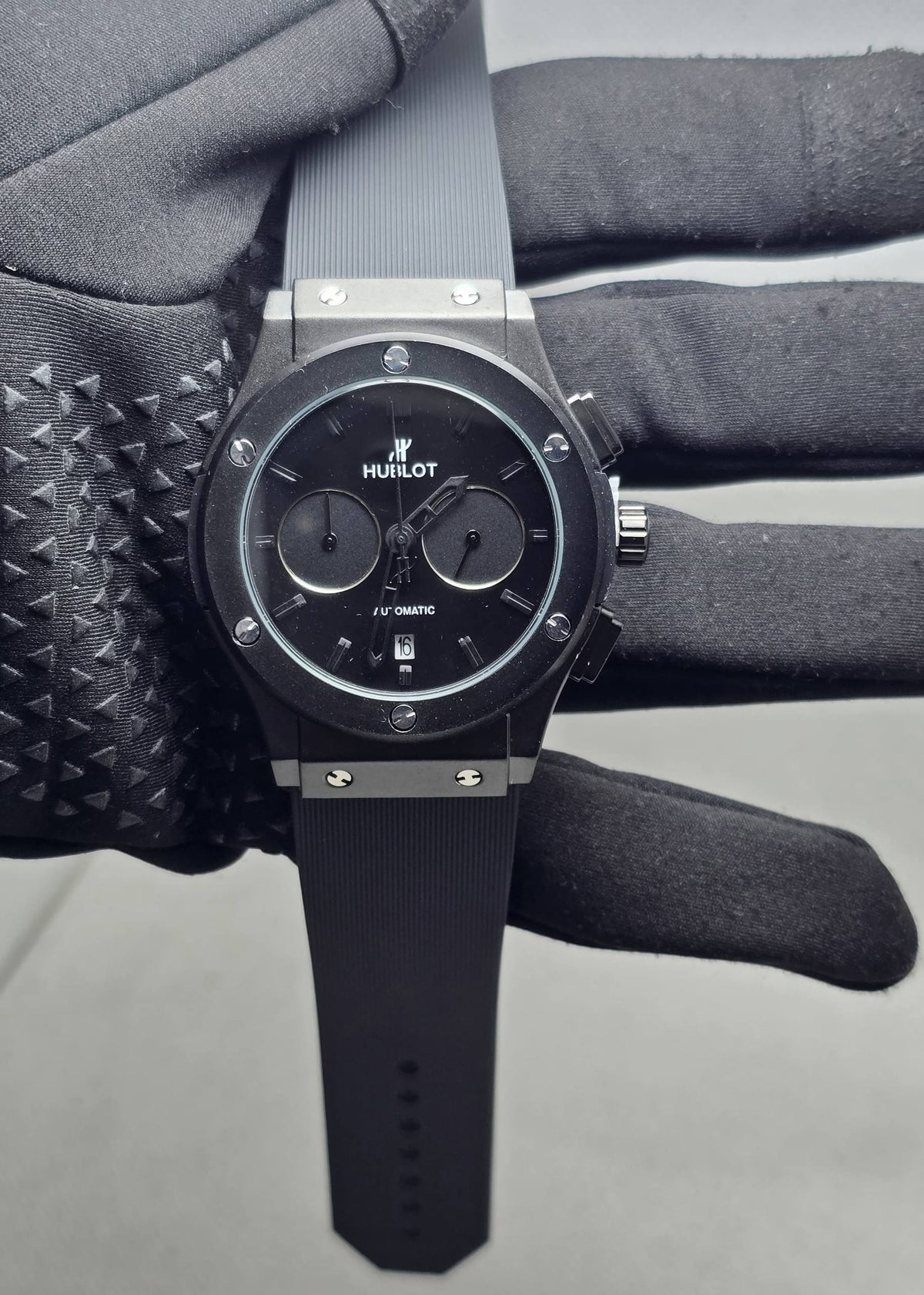 Hublot 

Stopwatch 
90 dhs🇦🇪🇦🇪🇦🇪

Zain29
♥️♥️♥️