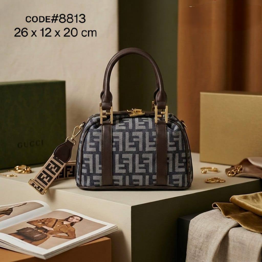 FENDI ʙᴏsᴛᴏɴ ʙᴀɢ
FF ᴊᴀᴄǫᴜᴀʀᴅ ғᴀʙʀɪᴄ
ᴡɪᴛʜ ʟᴏɴɢ ᴛʀɪᴍ ʙᴇʟᴛ sᴛʀᴀᴘ
sɪᴢᴇ : 26 cm

75 dhs✅

Zain31
♥️♥️♥️