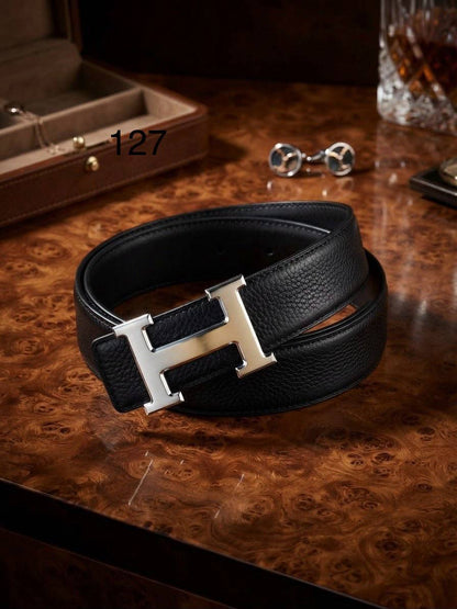 Mixed belts

70 dhs🇦🇪🇦🇪

Zain182
♥️♥️♥️