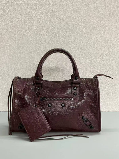 Balenciaga 
Master🌺
410 dhs✅
#30cm🥰🥰

Zain228
♥️♥️♥️