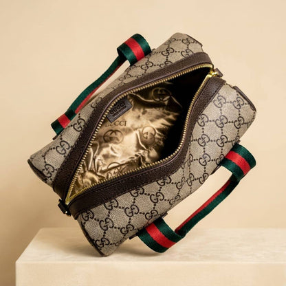 GUCCI ʜᴀɴᴅʙᴀɢ GG
ᴄᴀɴᴠᴀs ᴀɴᴅ ʟᴇᴀᴛʜᴇʀ ᴍᴀᴛᴇʀɪᴀʟ
ᴡɪᴛʜ ʟᴏɴɢ ʙᴇʟᴛ sᴛʀᴀᴘ
sɪᴢᴇ : 25.5 cm

75 dhs💓

Zain31
♥️♥️♥️