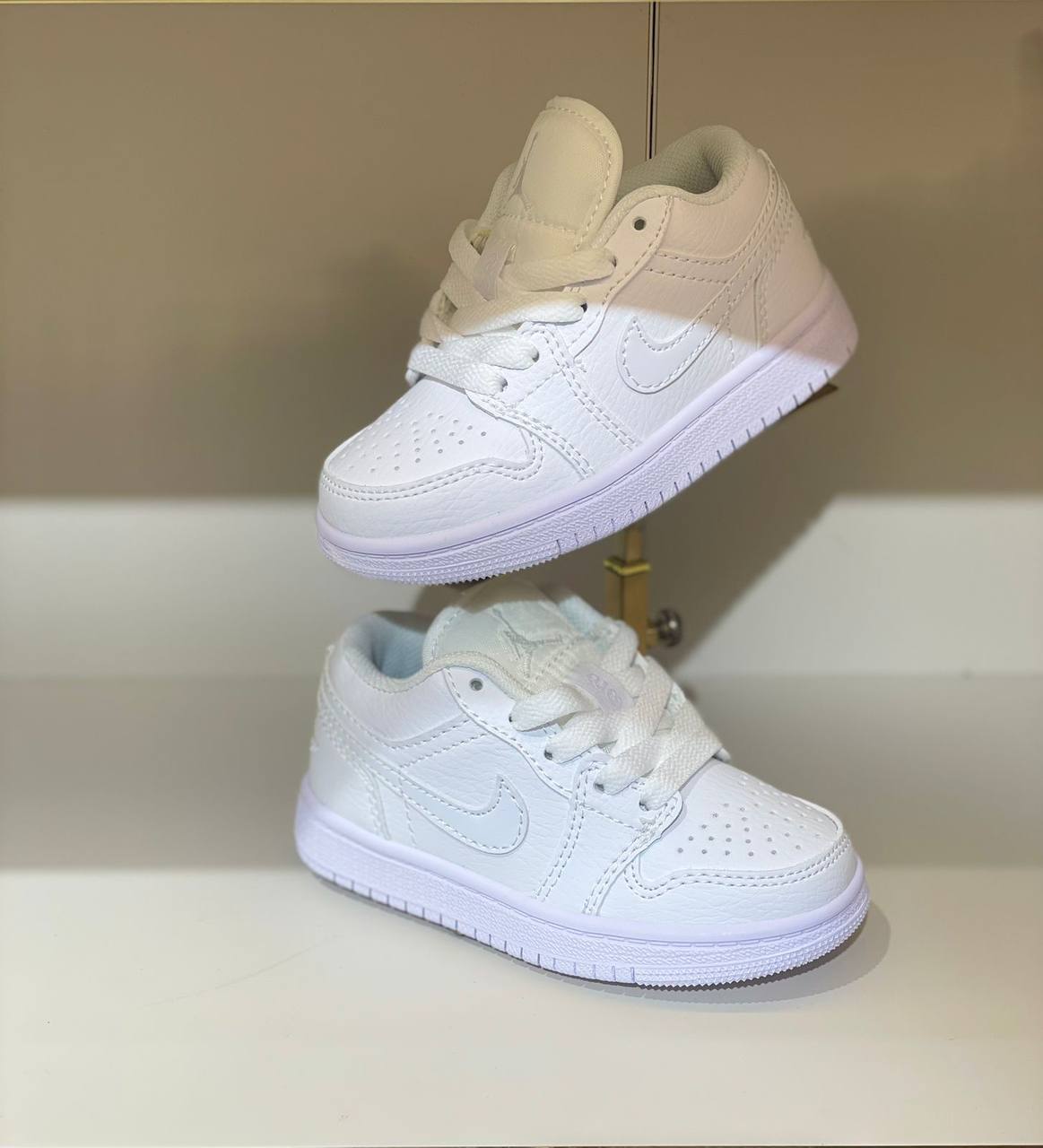 New Travis Scott air jordan👟
Size:24 to 37
260 dhs✅
Super master quality ✅

Zain286
♥️♥️♥️