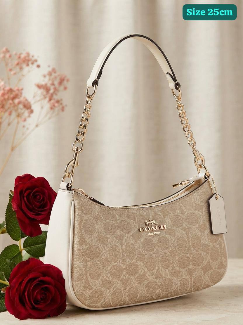 Coach
Good quality 
with box 
100 dhs🇦🇪🇦🇪

Zain186
♥️♥️♥️