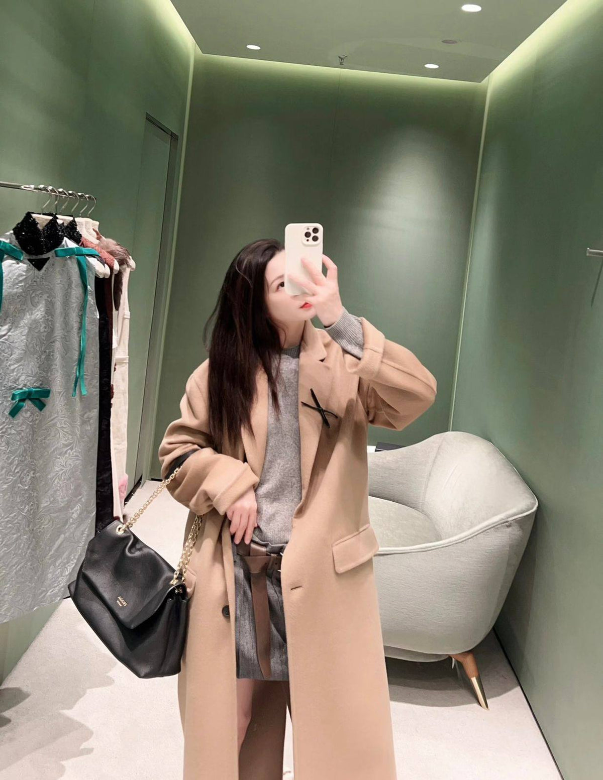 PRADA

 NEW CAME 
GOOD QUALITY 
WITH BOX 
95 dhs🇦🇪🇦🇪

Zain295
Zain39
Zain17
♥️♥️♥️