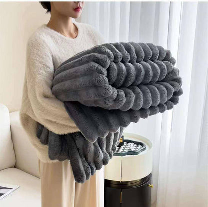 💥Comfortable healthy quality 💥
New collection 
Blanket 
Soft and smooth 
Size 230*200
60 dhs🪙🌨️

Zain99
♥️♥️♥️