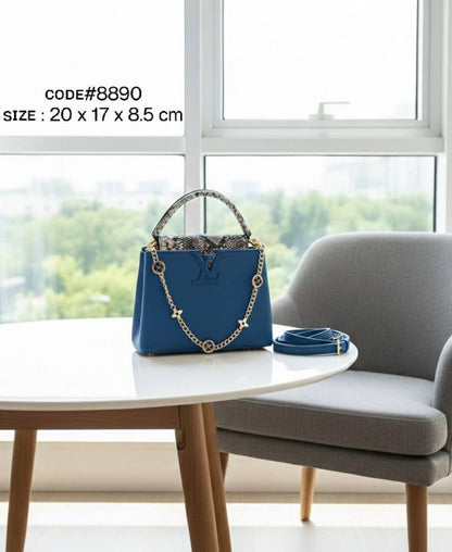LV
ᴄᴀᴘᴜᴄᴄɪɴᴇs ᴄʀᴏᴄᴏᴅɪʟᴇ
ɢʟᴏssʏ ʟᴇᴀᴛʜᴇʀ ᴍᴀᴛᴇʀɪᴀʟ
ɢᴏʟᴅ ʜᴀʀᴅᴡᴀʀᴇ
sɪᴢᴇ : 20cm
ᴡɪᴛʜ BOX

75 dhs✅

Zain31
♥️♥️♥️
