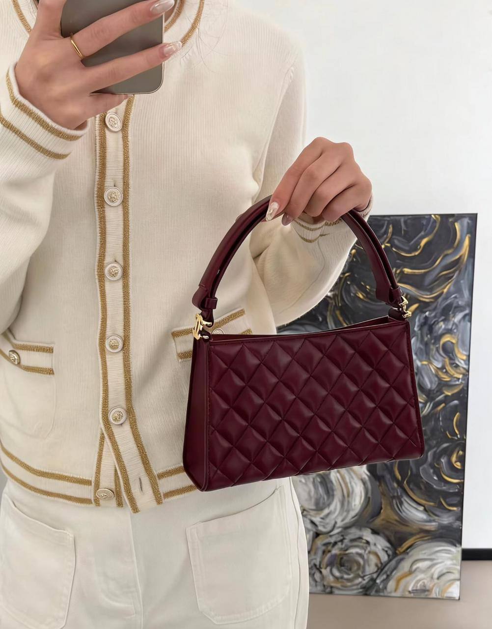 Chanel
100 dhs💓

Size:22.5/7/14

with box
🎁🎁🎁

Zain07
♥️♥️♥️