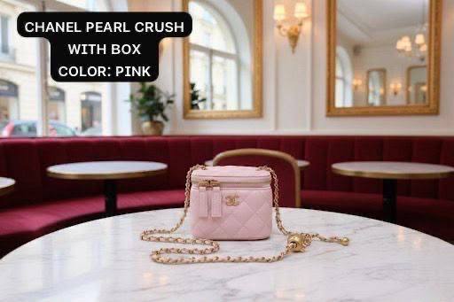 Chanel ᴘᴇᴀʀʟ ᴄʜʀᴜsʜ 
ᴡɪᴛʜ ʙᴏx
ʟᴀᴍʙsᴋɪɴ
sɪᴢᴇ:ɴᴀɴᴏ
95 dhs🇦🇪🇦🇪

Zain56
♥️♥️♥️